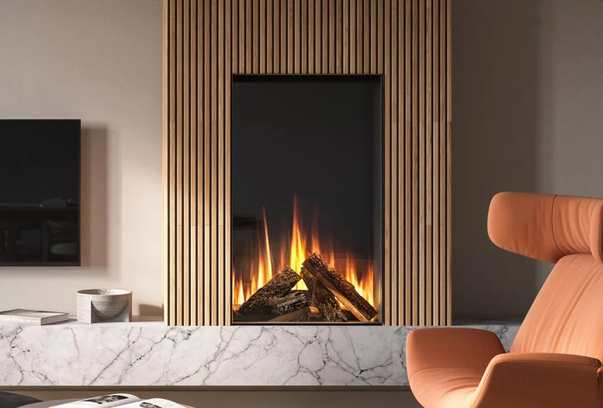 British Fires New Forest Knightwood - Deluxe Logs - Paroi arrière en verre foncé